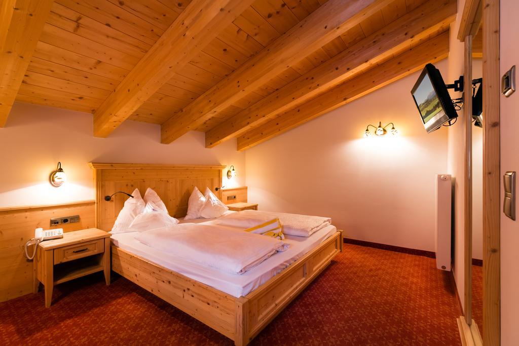 Hotel Schneeberg Family Spa Resort Ridanna Bilik gambar