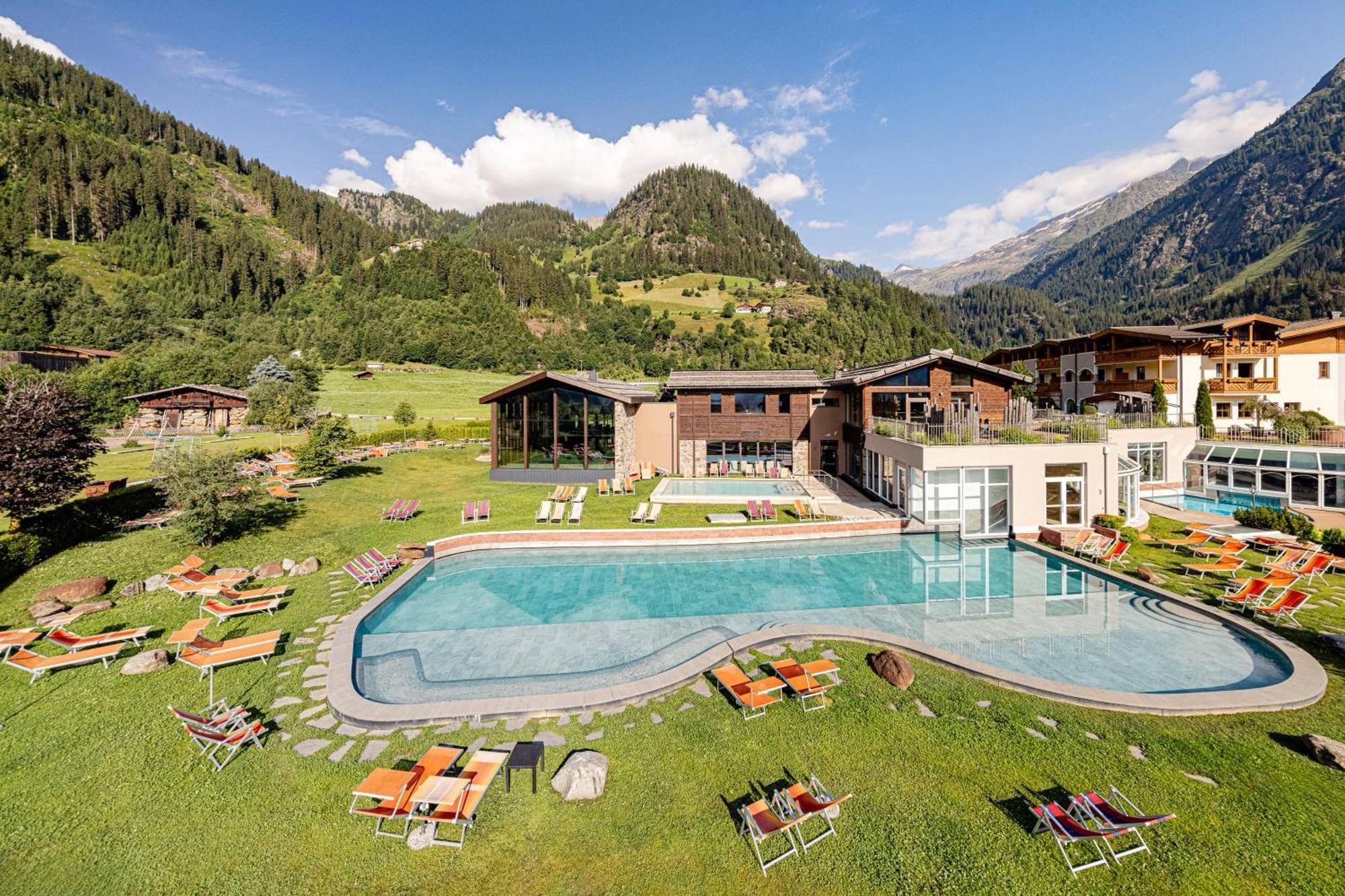 Hotel Schneeberg Family Spa Resort Ridanna Luaran gambar